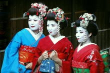 «Топография и приключения японского тела»