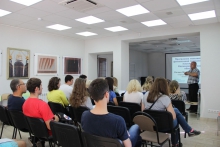 Групповые консультации в рамках программы «Повышение уровня финансовой грамотности жителей Калининградской области»
