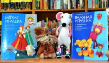 «Кукольная история»: открытие выставки кукол